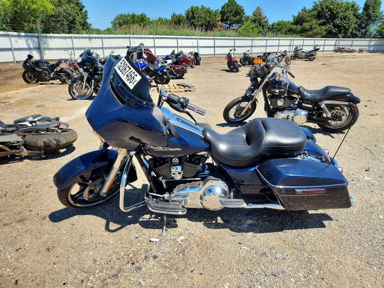 2014 Harley-Davidson Flhx - Image 3