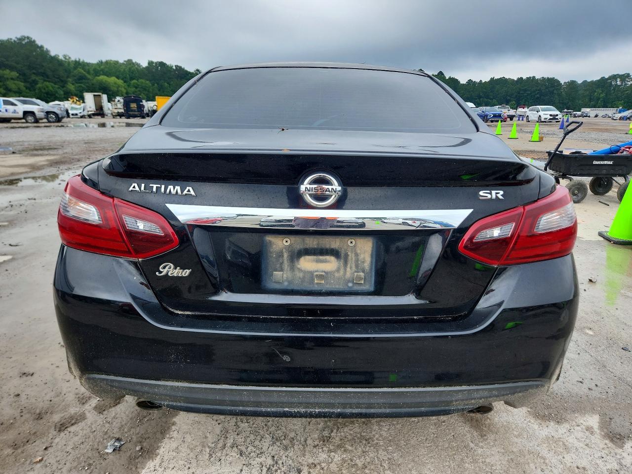 2017 Nissan Altima 2.5 Sr - Image 6