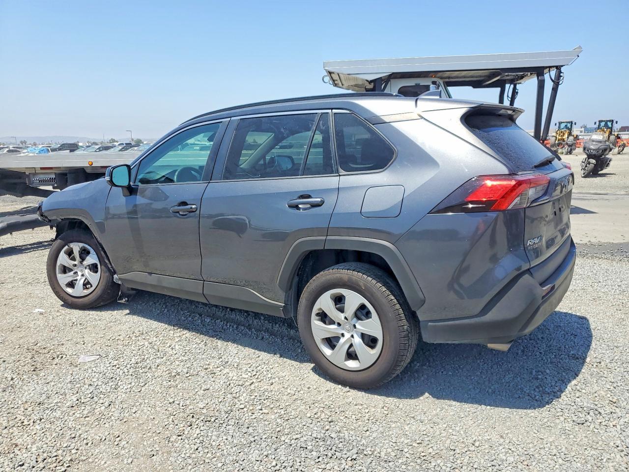 2019 Toyota Rav4 Le - Image 2