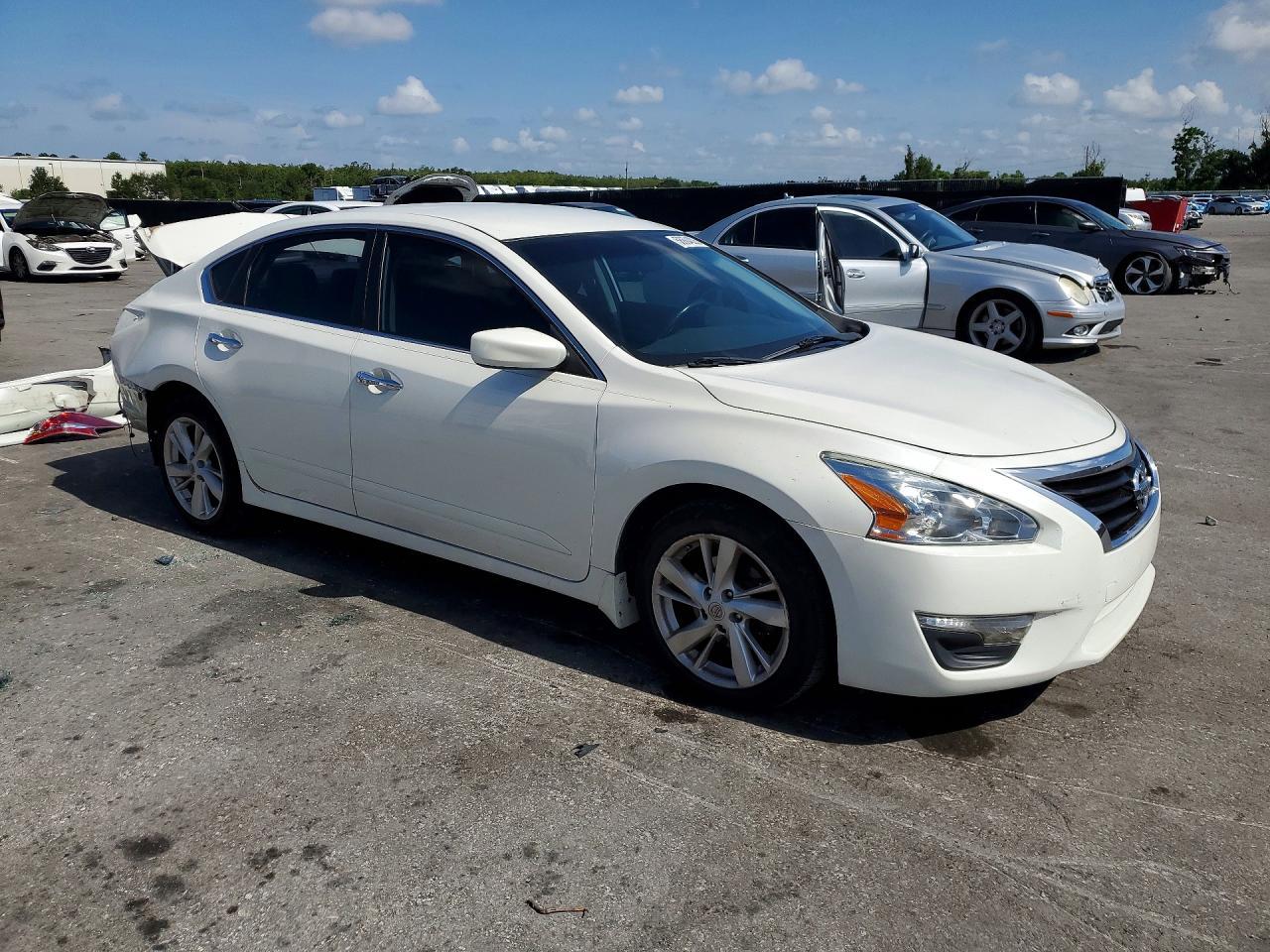 2014 Nissan Altima 2.5 Sv - Image 4