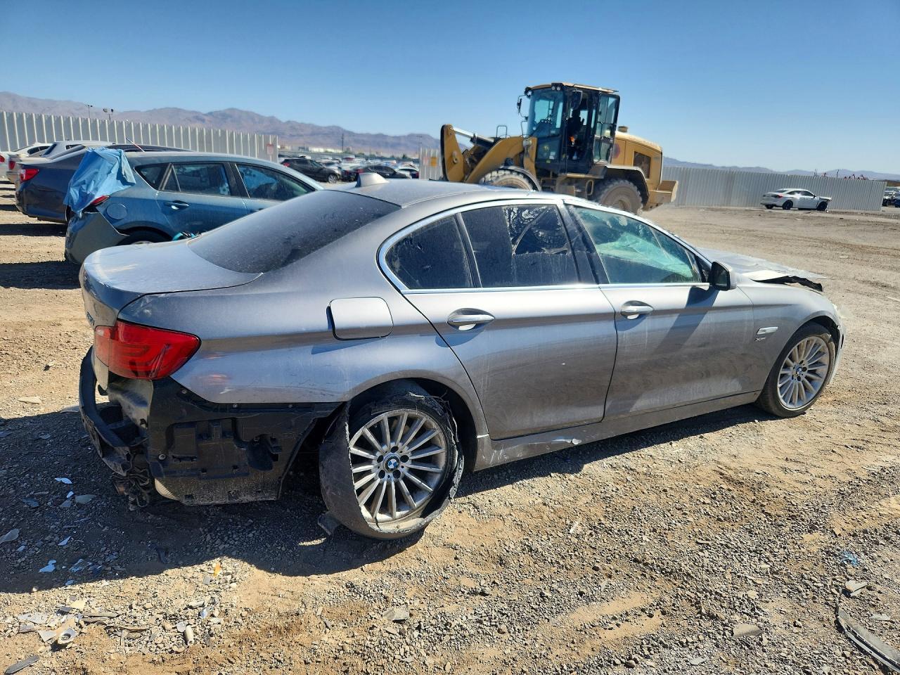 2011 BMW 535 Xi - Image 3