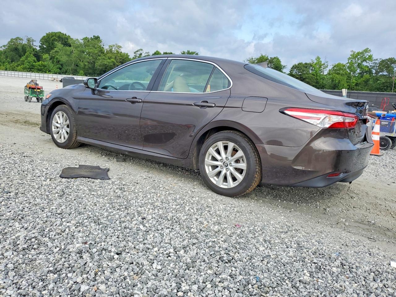2019 Toyota Camry Le - Image 2