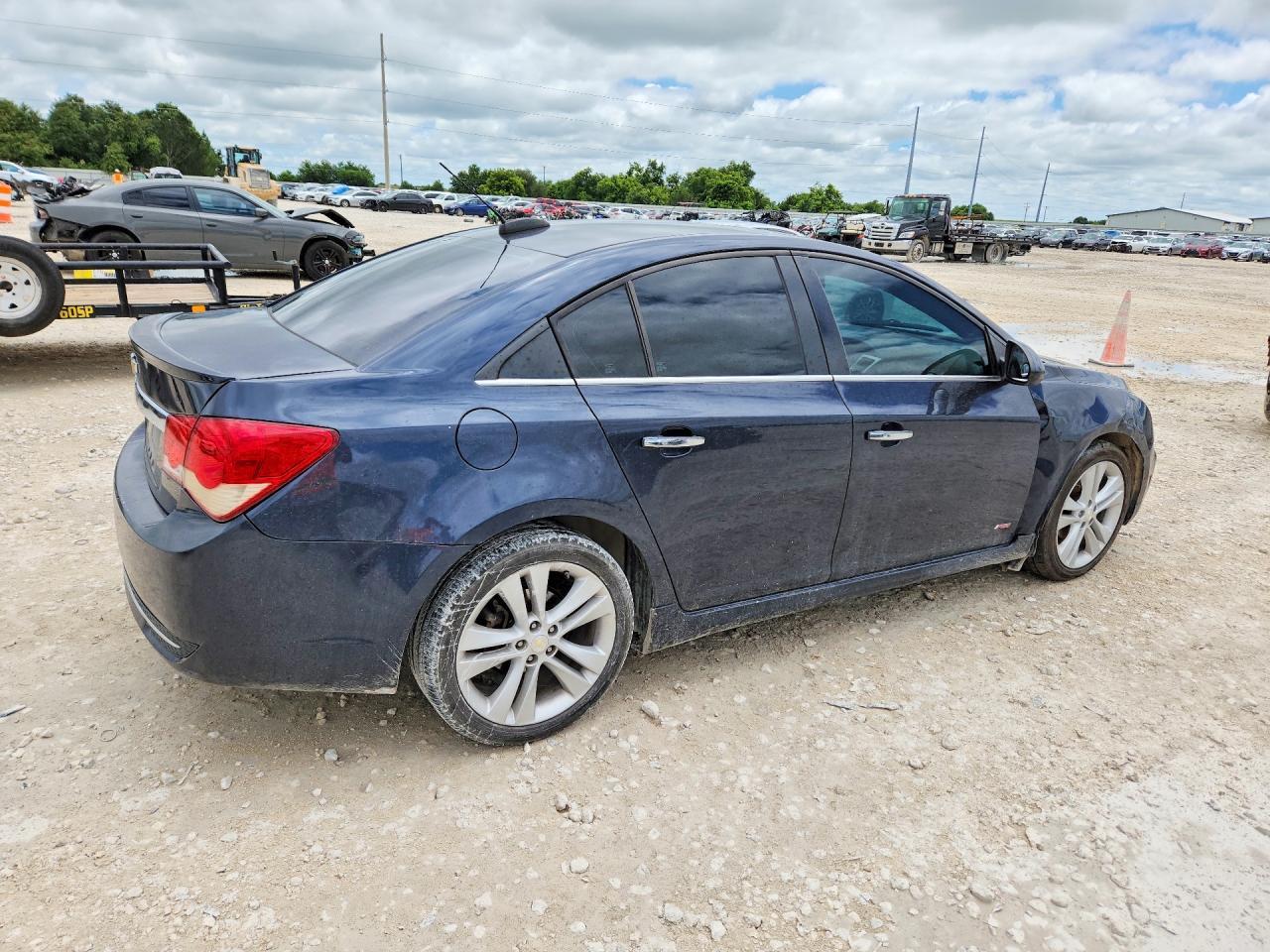 2015 Chevrolet Cruze Ltz - Image 3