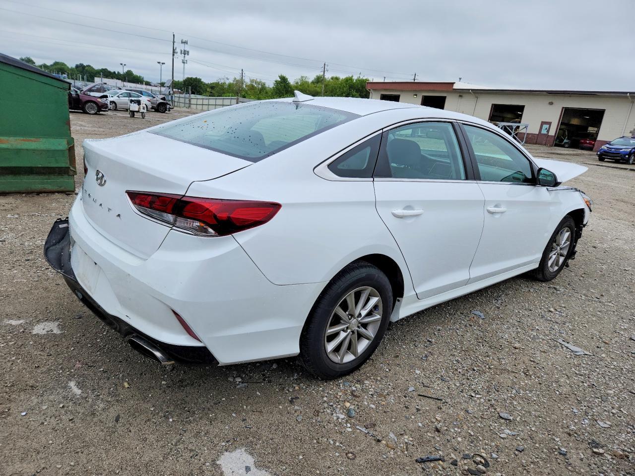 2019 Hyundai Sonata Se - Фото 3