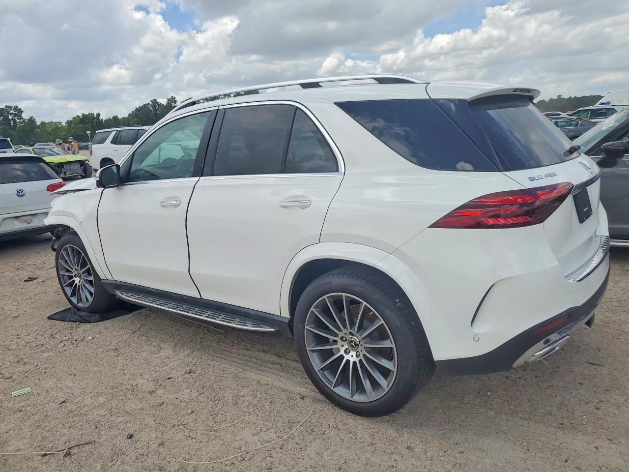 2025 Mercedes-Benz Gle 450 4Matic - Фото 2