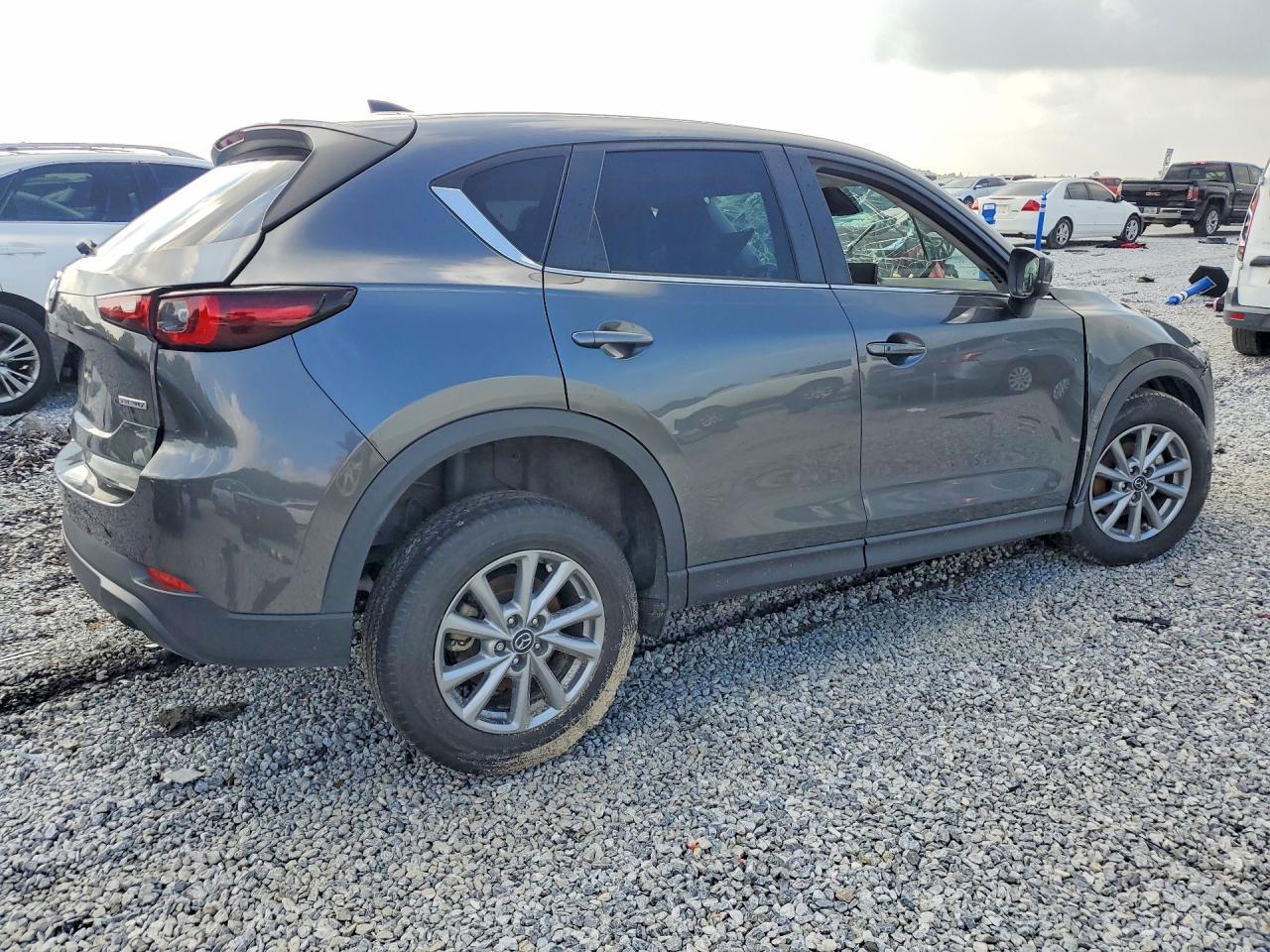 2023 Mazda Cx-5 Select - Image 3