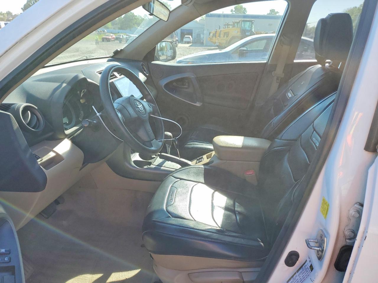 2010 Toyota Rav4 Base - Фото 7