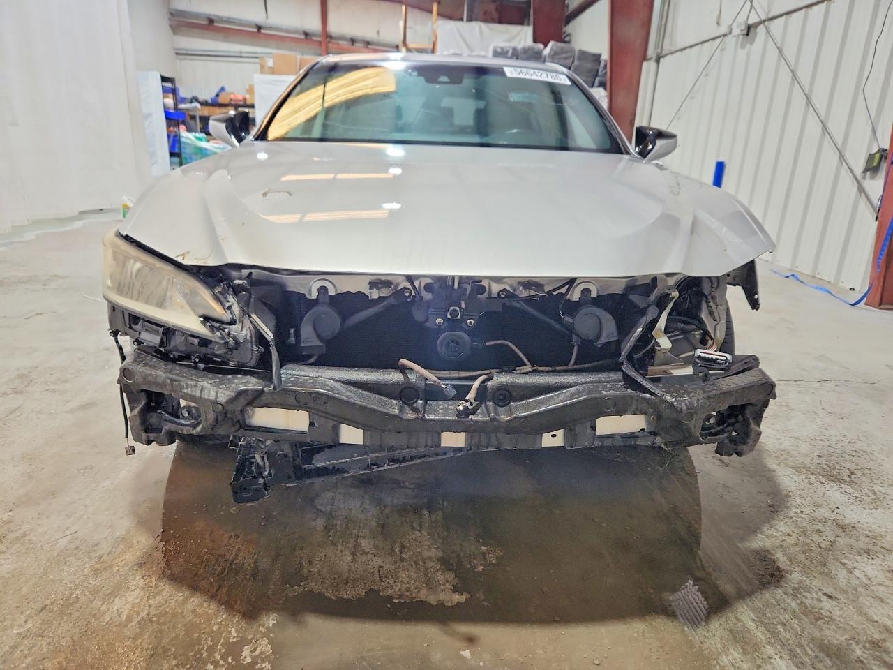 2019 Lexus Es 300H - Фото 5