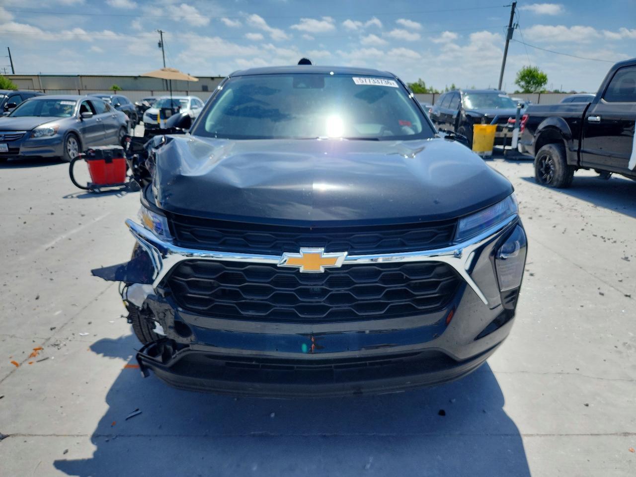 2026 Chevrolet Trax Ls - Фото 5