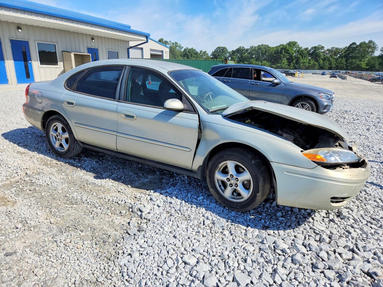 2004 Ford Taurus Se - Image 4