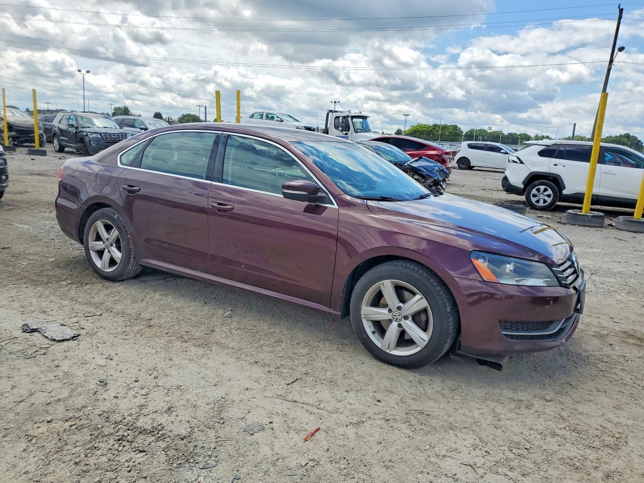 2013 Volkswagen Passat Se - Фото 4