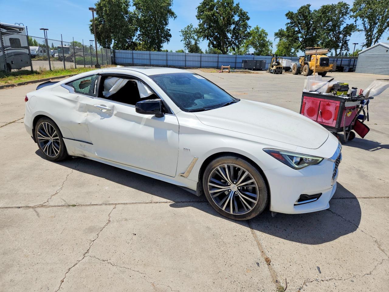 2018 Infiniti Q60 2.0T Pure - Фото 4