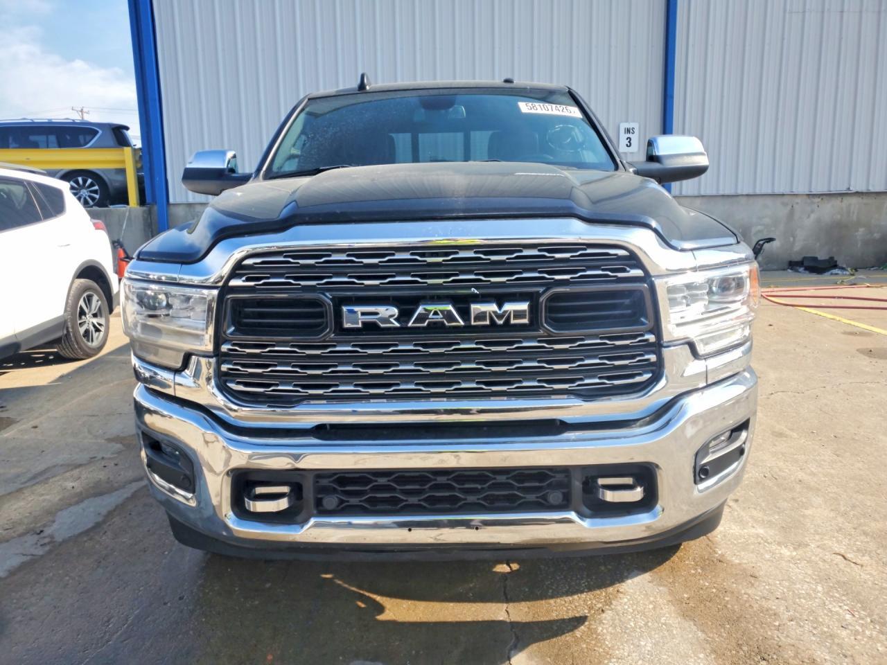 2022 Ram 2500 Limited - Фото 5