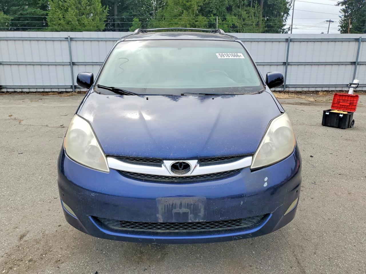 2007 Toyota Sienna Xle Limited 7-Passenger - Image 5