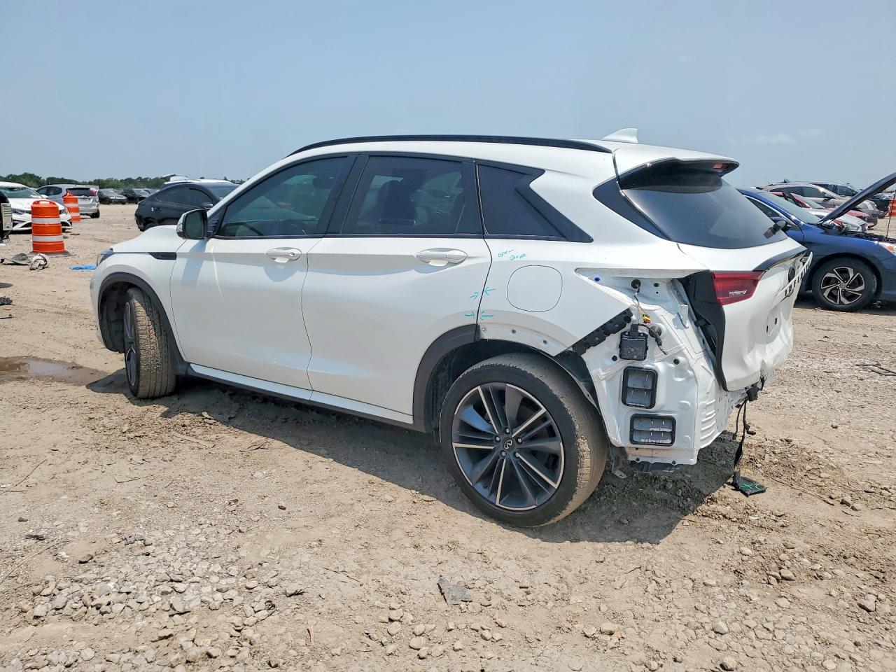 2024 Infiniti Qx50 Sport - Image 2