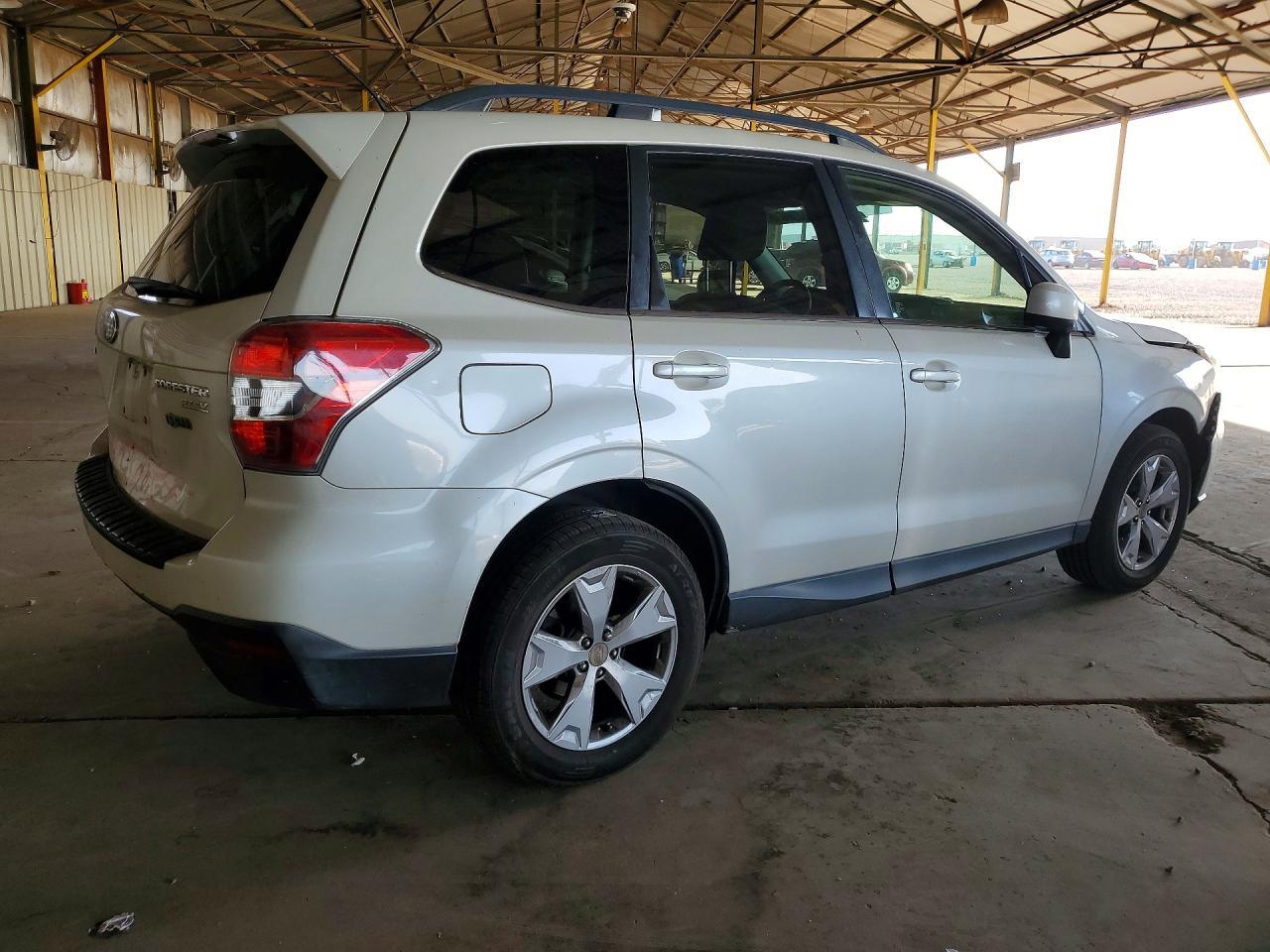 2015 Subaru Forester - Фото 3