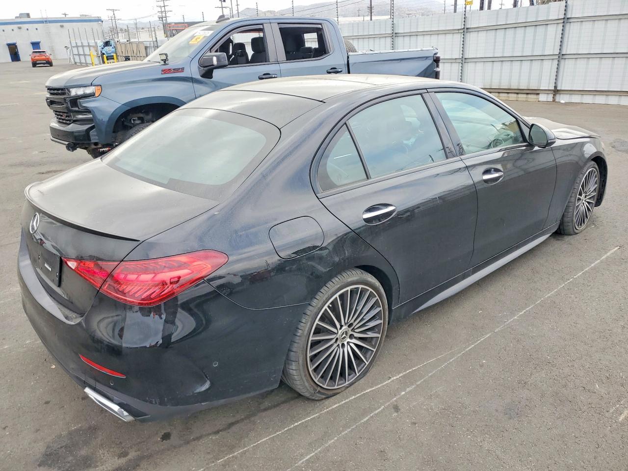2025 Mercedes-Benz C-Class C300 Unknown - Фото 3