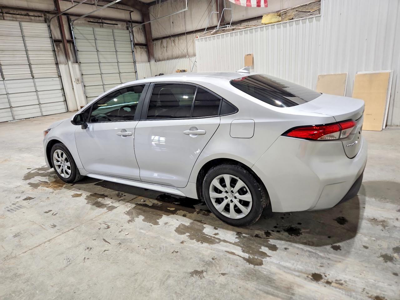 2024 Toyota Corolla Le - Фото 2