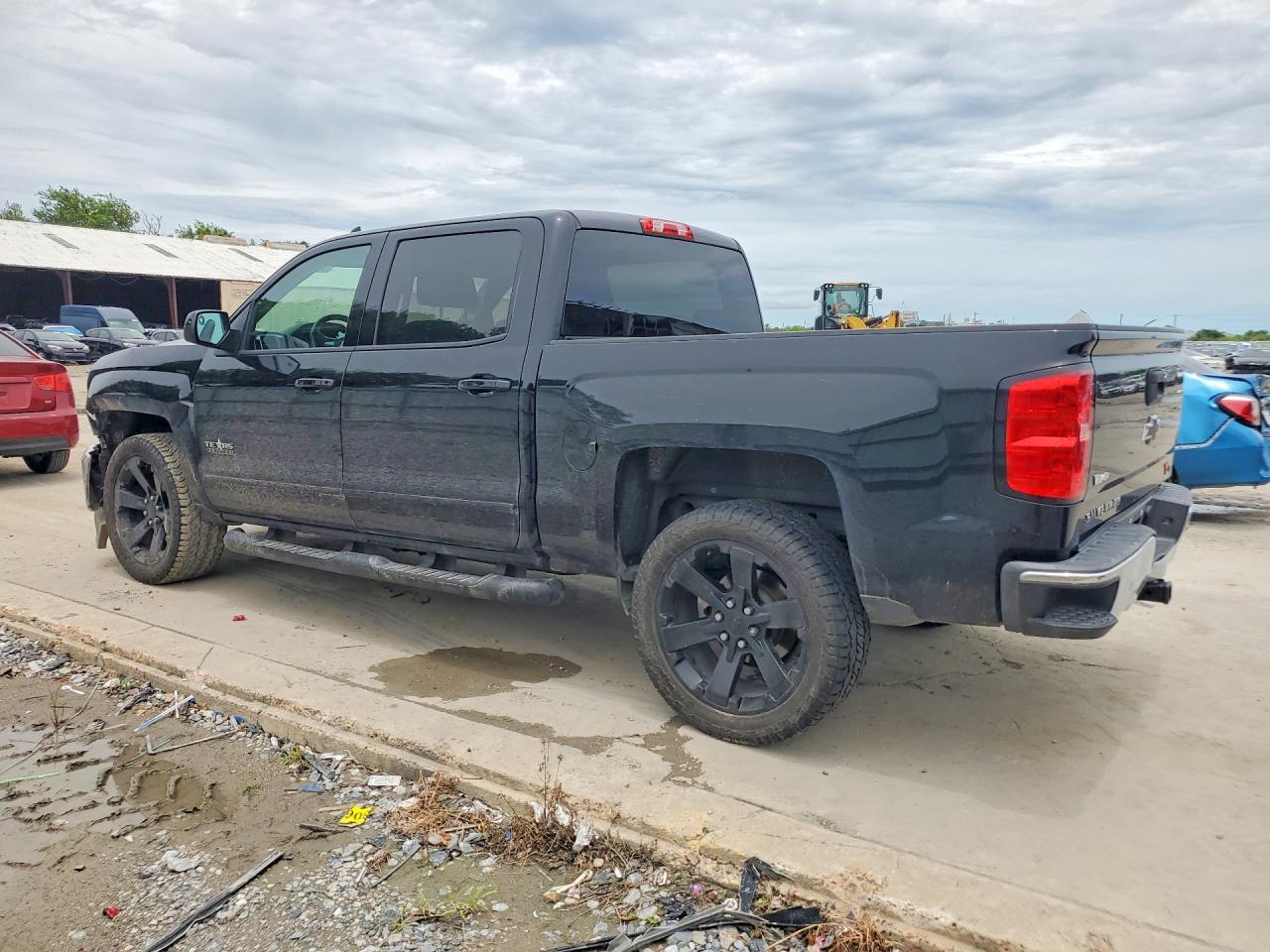 2018 Chevrolet Silverado C1500 Lt - Фото 2