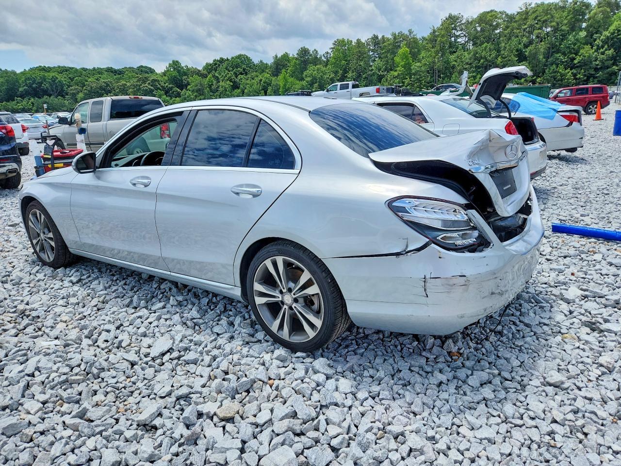 2016 Mercedes-Benz C300 - Image 2