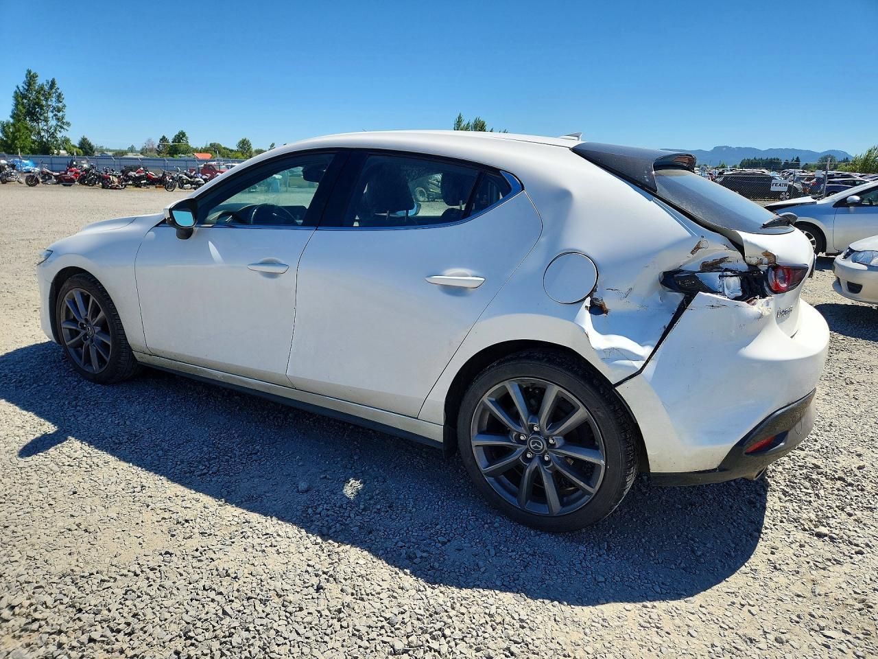 2020 Mazda 3 Preferred - Фото 2