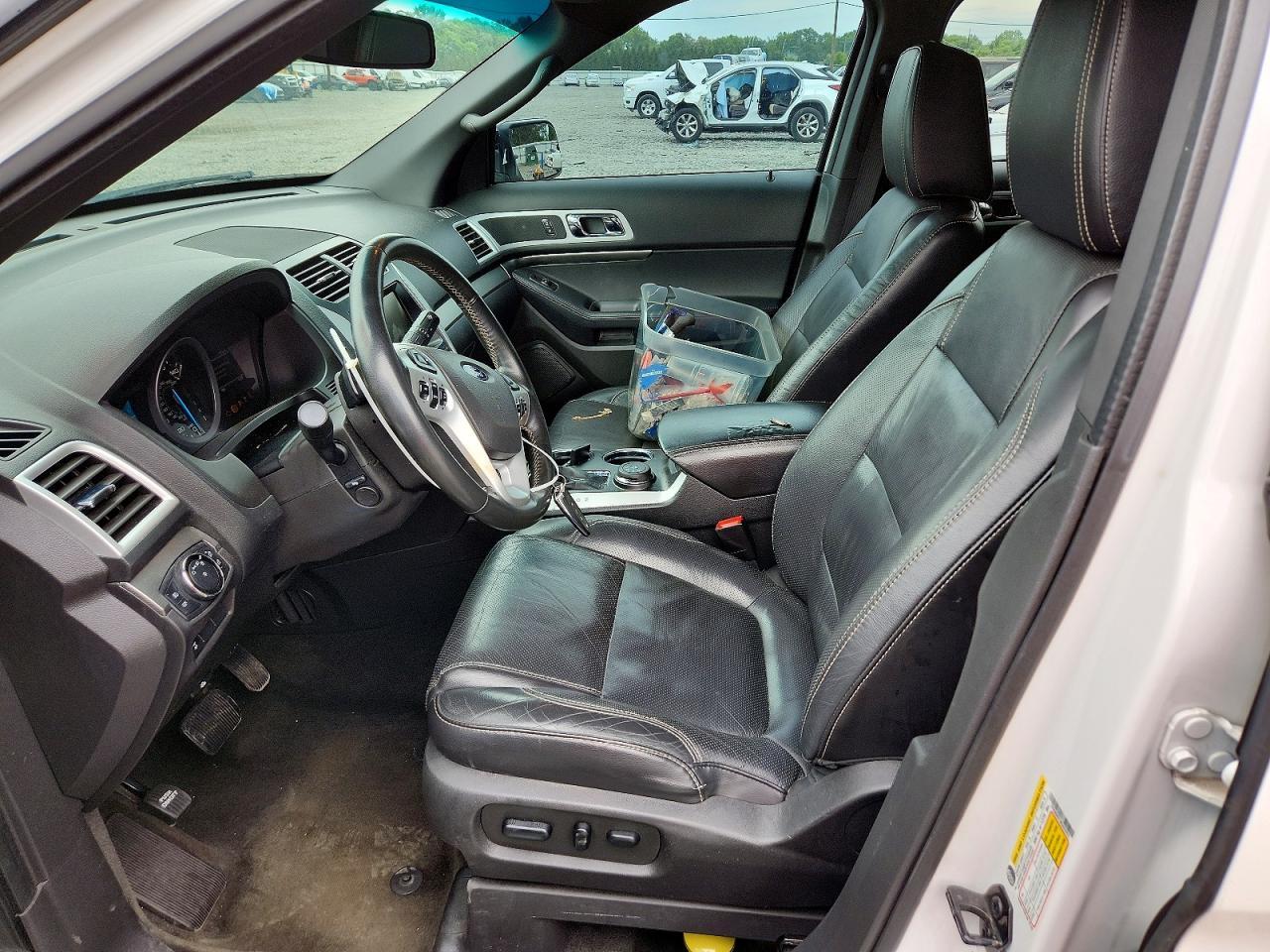 2014 Ford Explorer Sport - Image 7