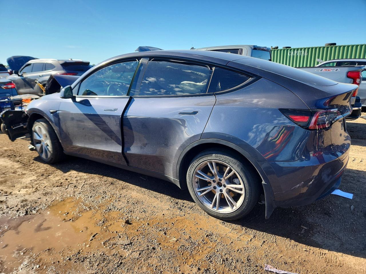2023 Tesla Model Y - Фото 2