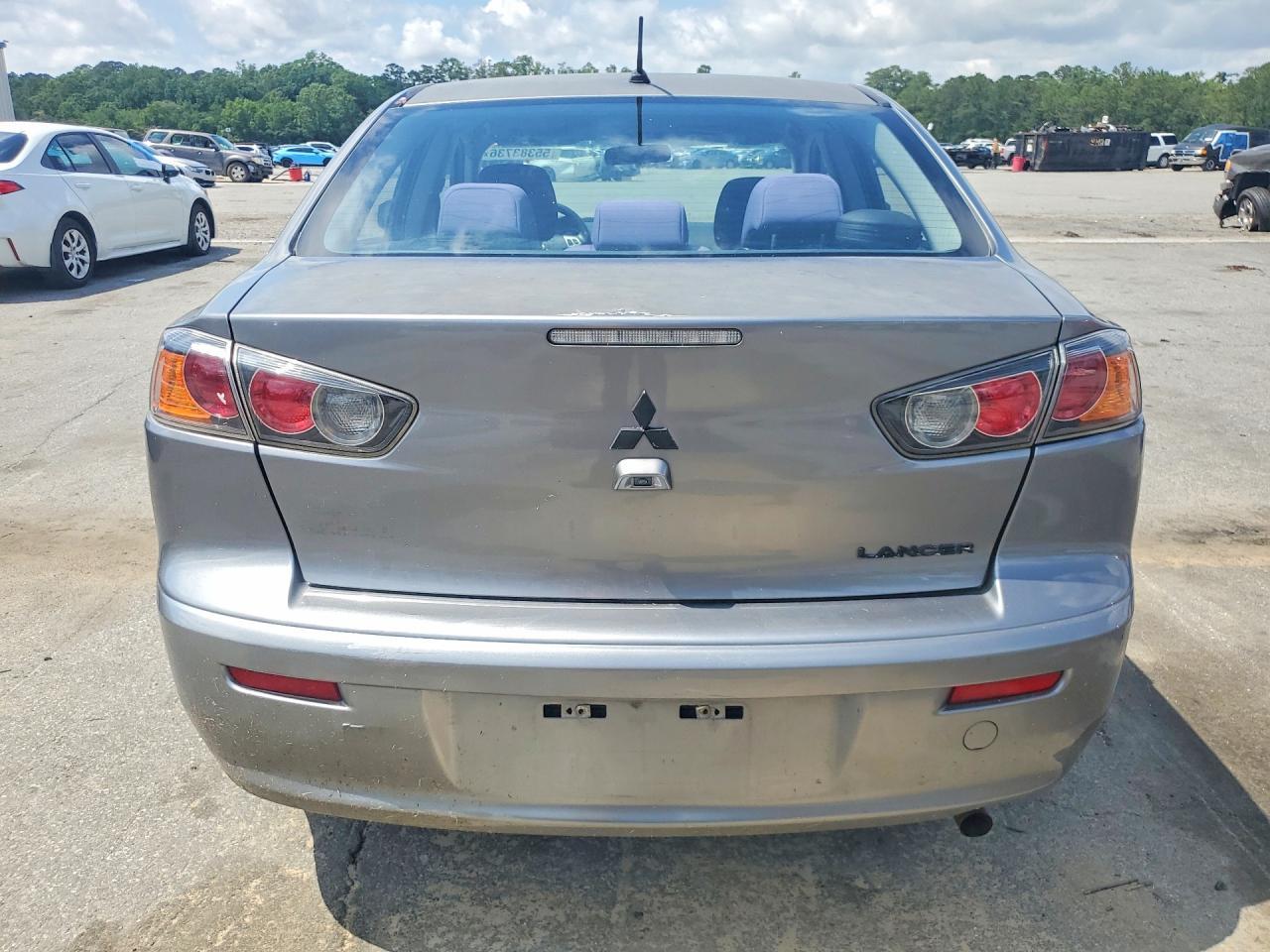 2017 Mitsubishi Lancer Es - Image 6