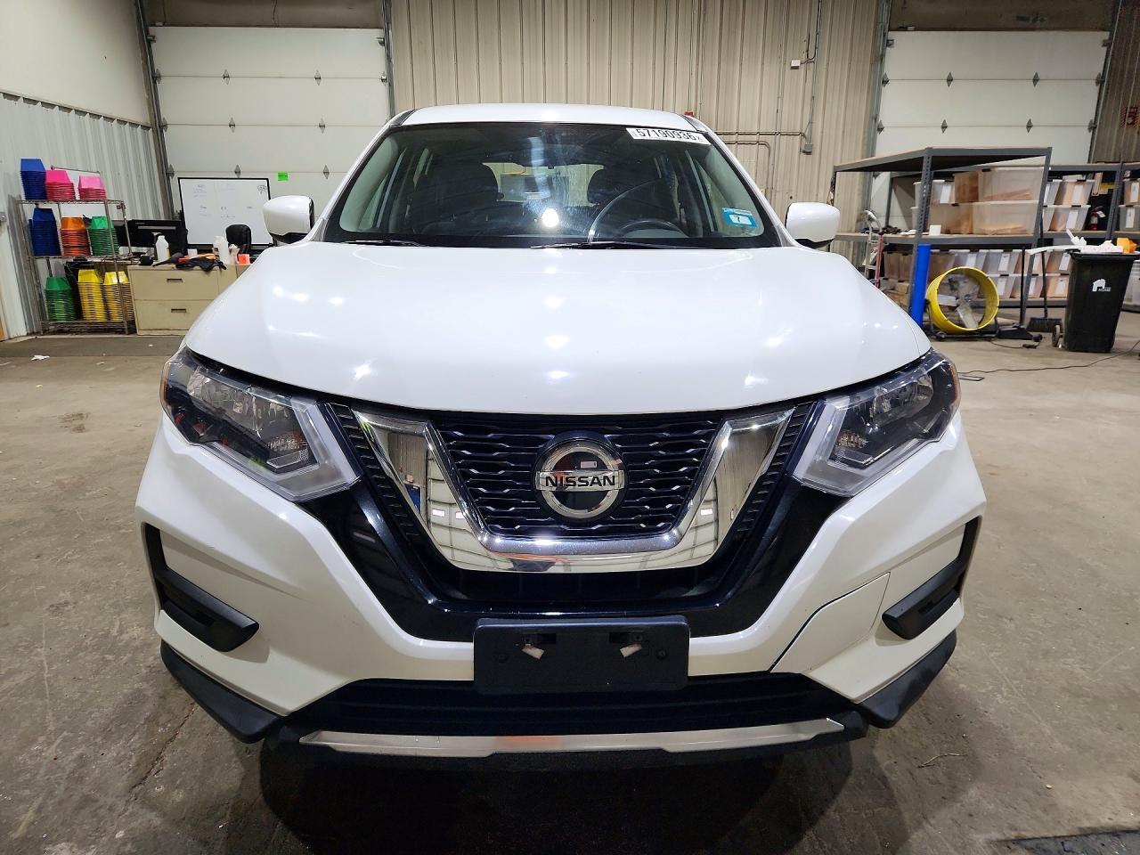 2018 Nissan Rogue S - Фото 5