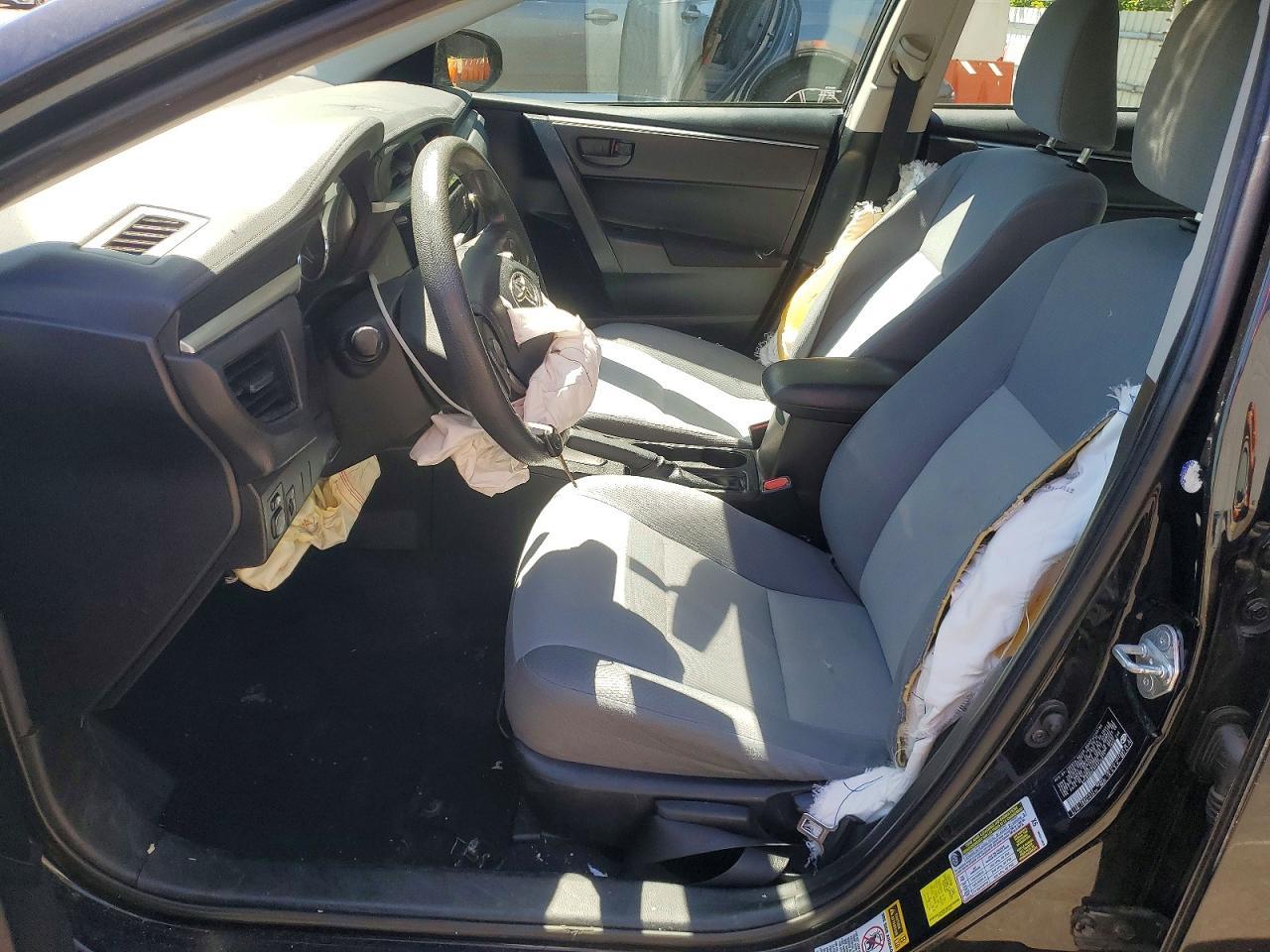 2015 Toyota Corolla L - Фото 7