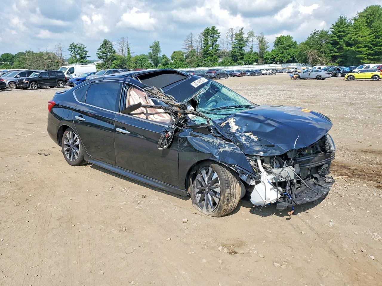 2019 Nissan Sentra Sr - Image 4