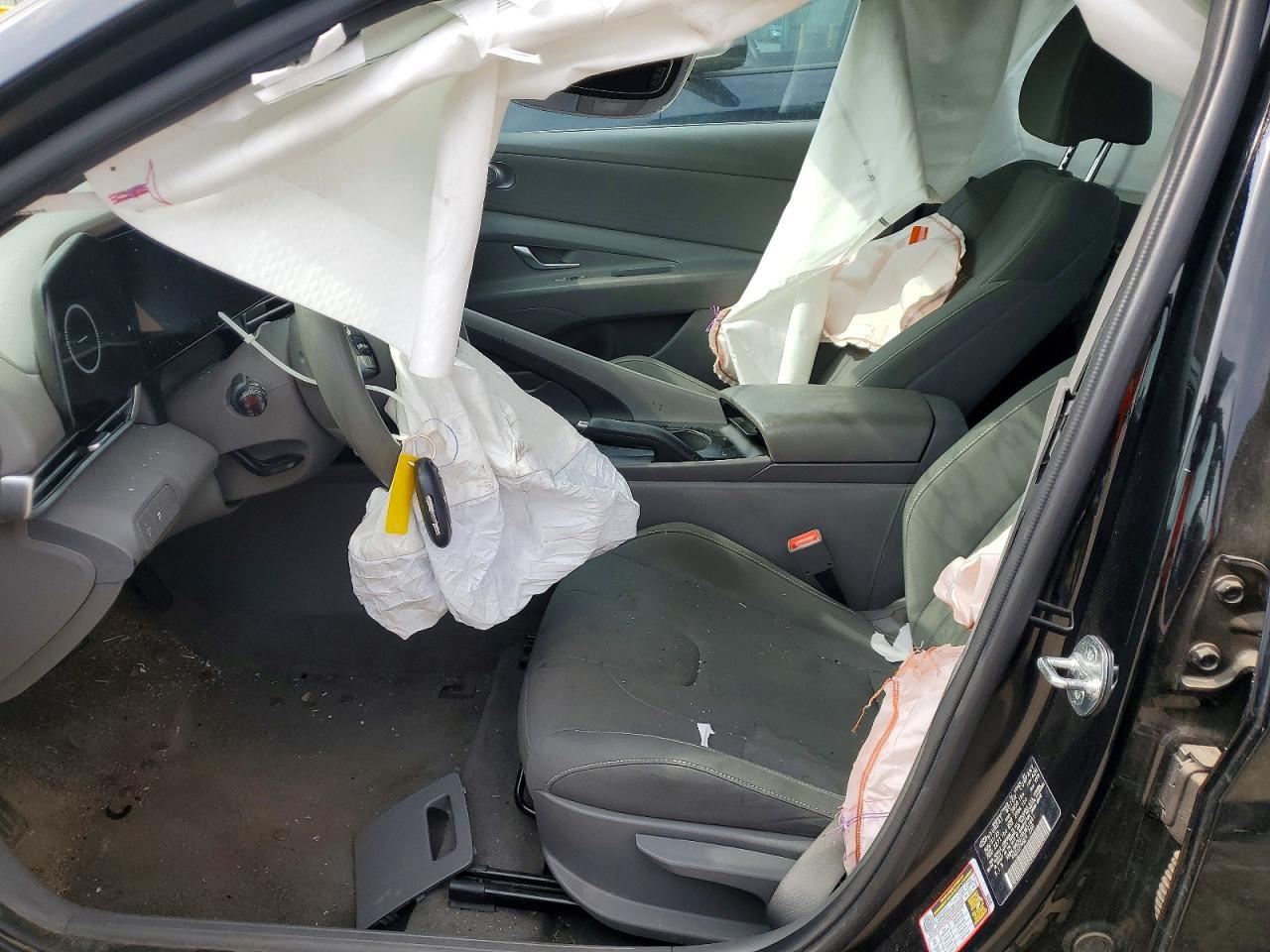 2024 Hyundai Elantra Sel - Image 7