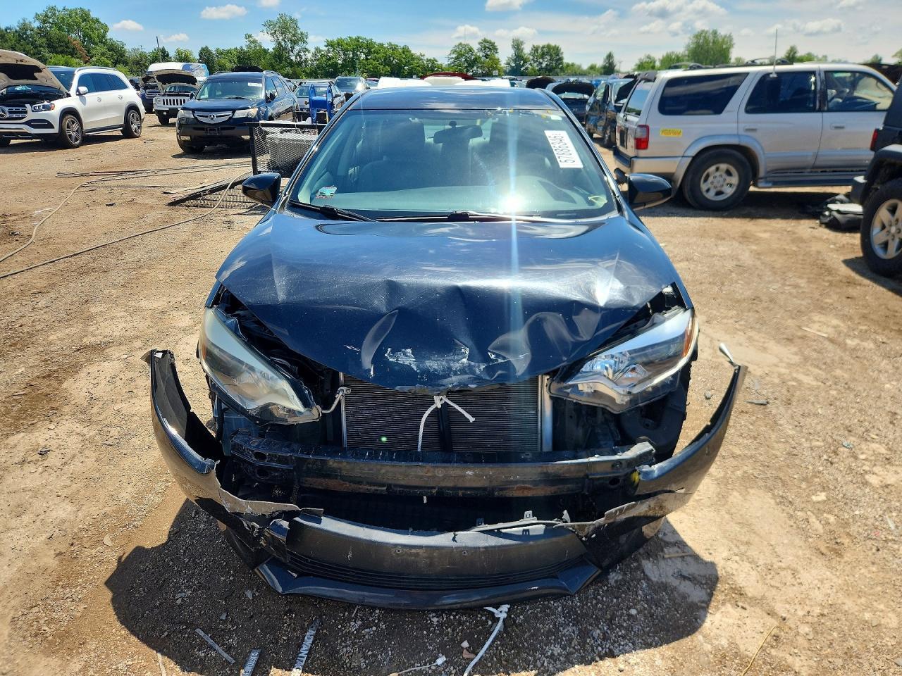 2014 Toyota Corolla Le - Image 5