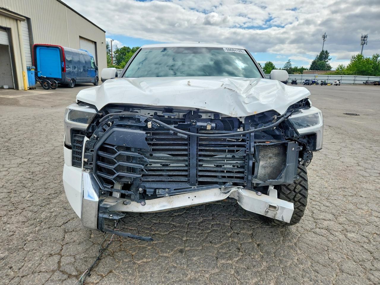 2022 Toyota Tundra Crewmax - Фото 5
