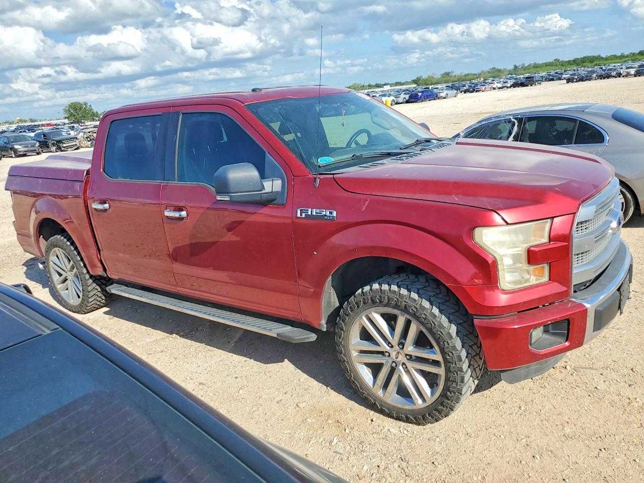 2017 Ford F150 Supercrew - Image 4