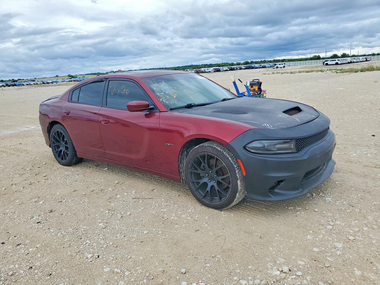 2018 Dodge Charger R - Image 4