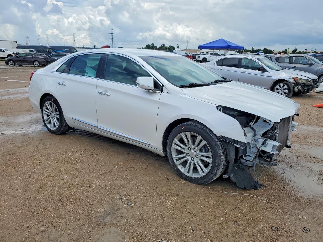 2018 Cadillac Xts Luxury - Image 4