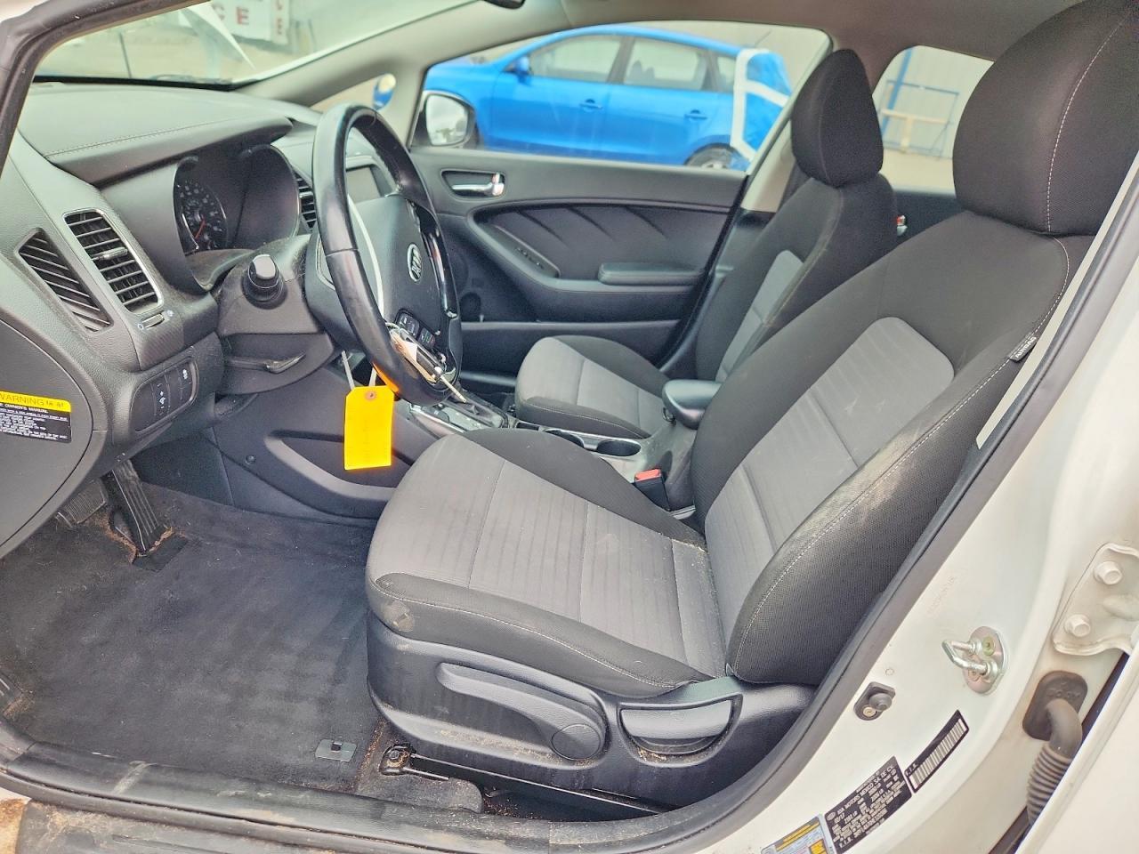 2017 Kia Forte S - Фото 7