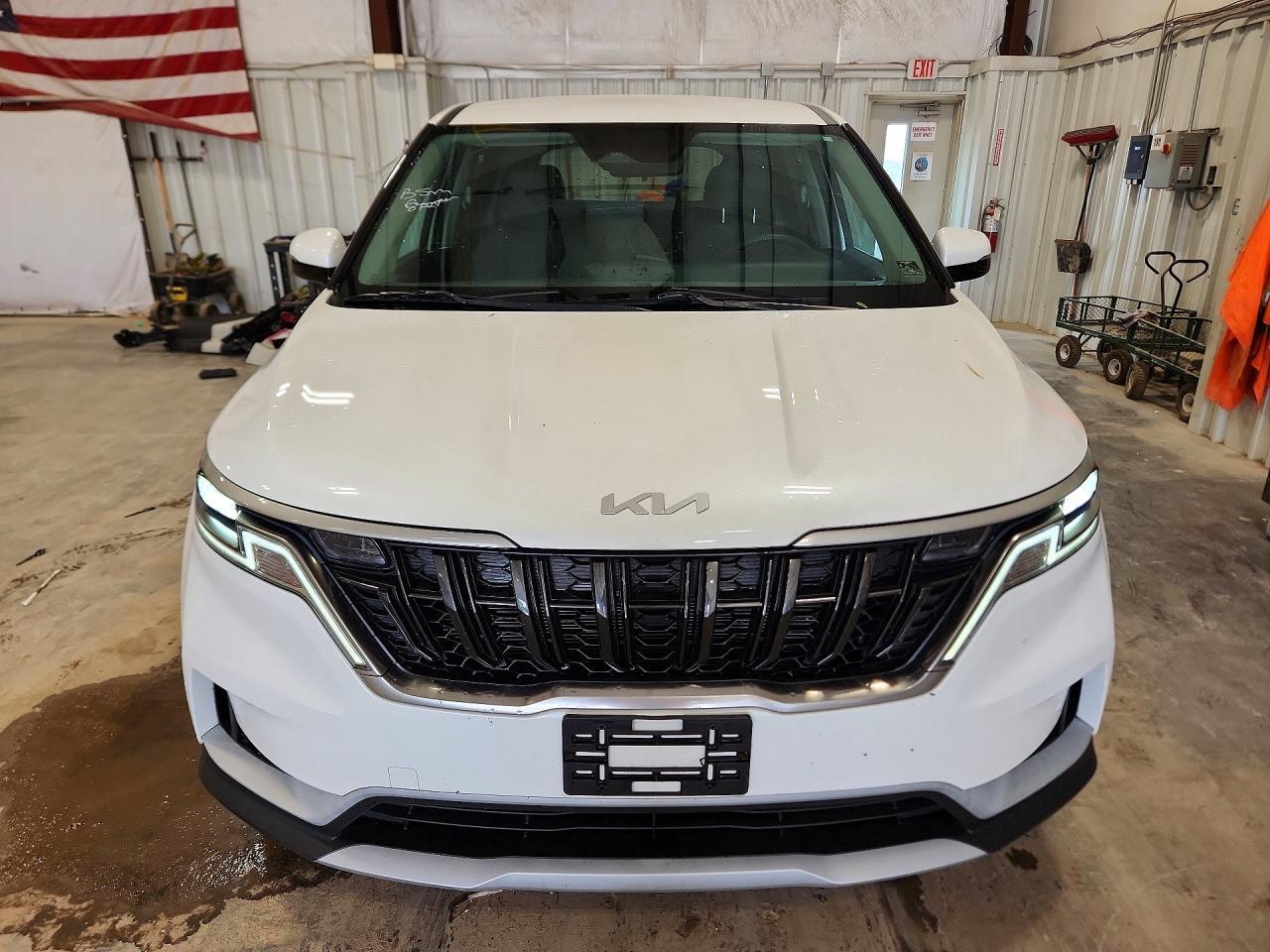 2023 Kia Carnival Lx - Фото 5