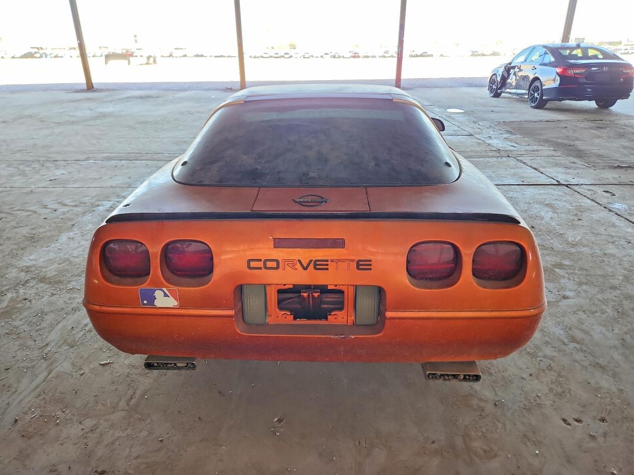 1991 Chevrolet Corvette - Фото 6