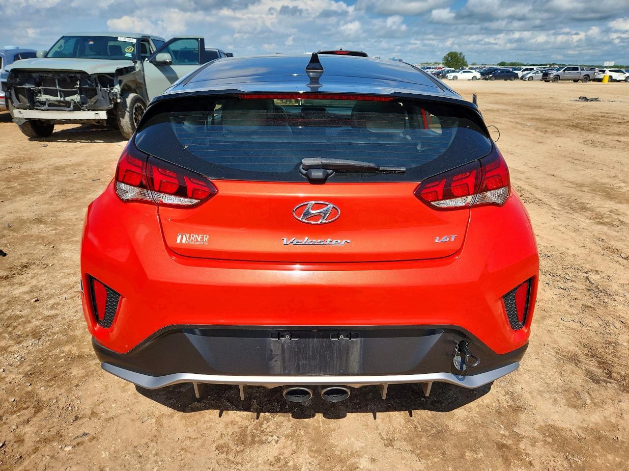 2019 Hyundai Veloster Turbo Ultimate - Фото 6