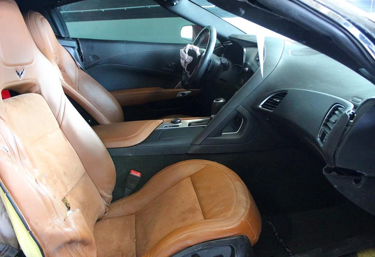 2015 Chevrolet Corvette Stingray Z51 2Lt - Фото 5