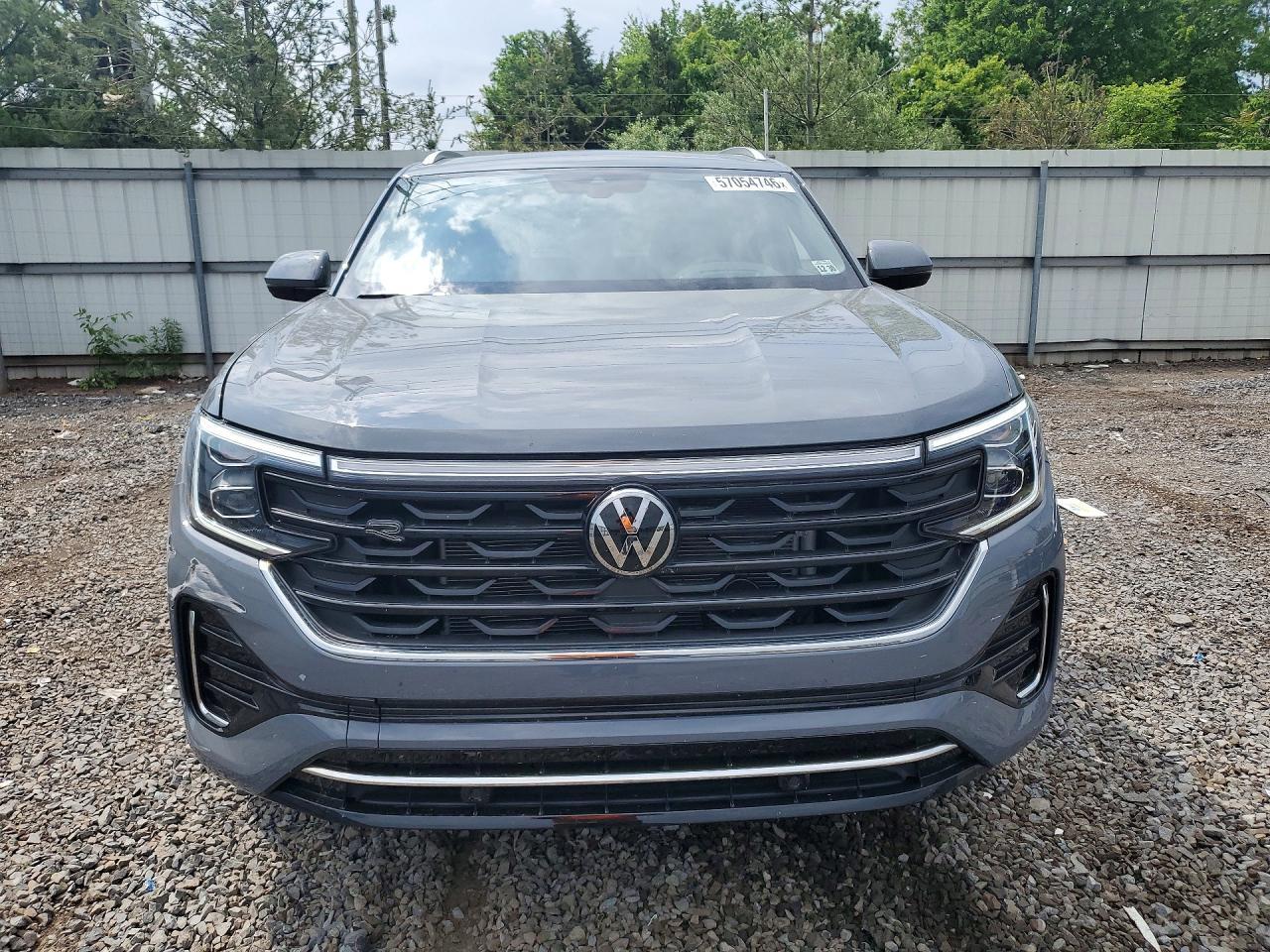2024 Volkswagen Atlas Cross Sport Sel R-Line - Image 5