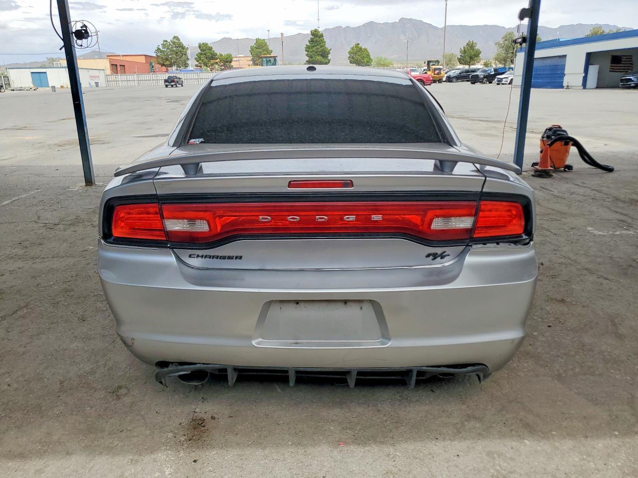 2013 Dodge Charger R - Фото 6