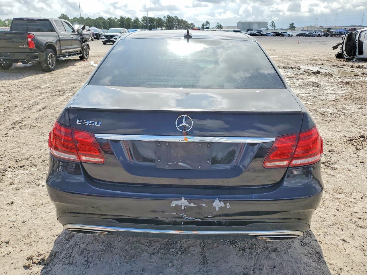 2016 Mercedes-Benz E 350 - Image 6