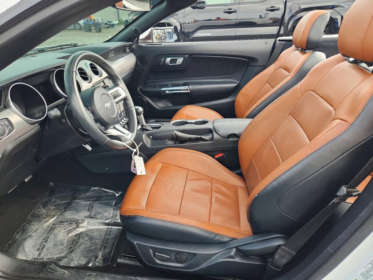 2020 Ford Mustang - Фото 7