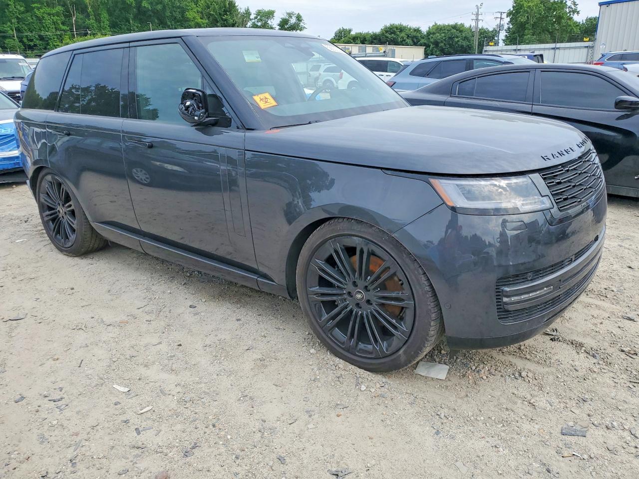 2024 Land Rover Range Rover Se - Image 4