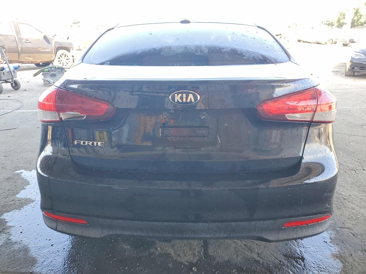 2017 Kia Forte Lx - Фото 6