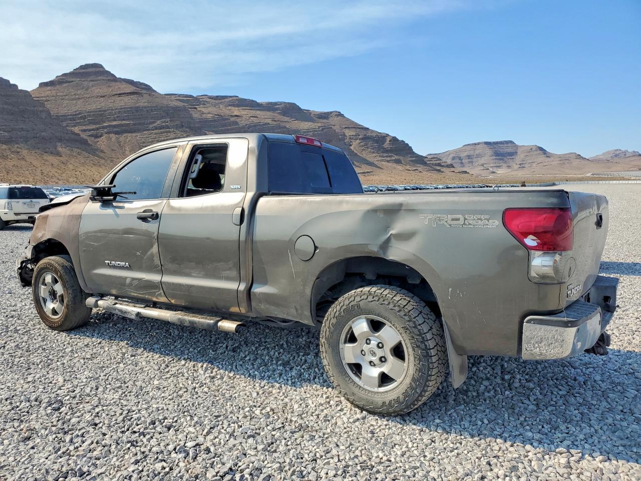 2007 Toyota Tundra Double Cab Sr5 - Image 2