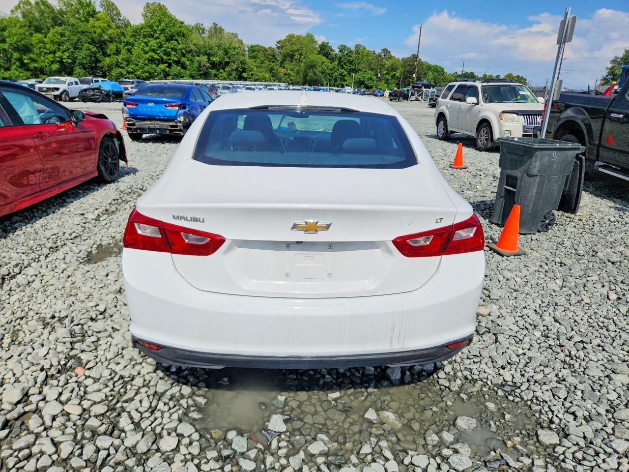 2023 Chevrolet Malibu Lt - Image 6